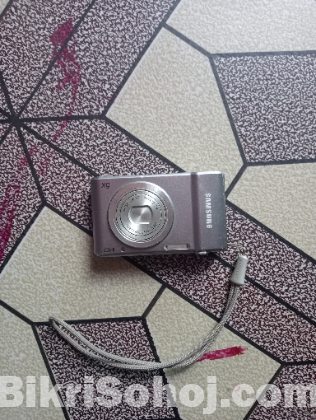 Samsung Digital 16 Megapixel Camera